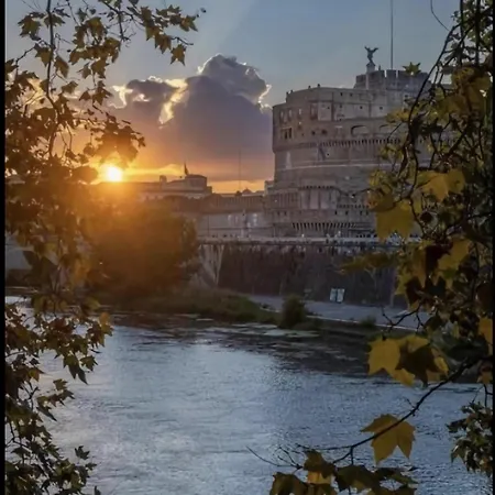 Apartment Close To The Coloseum, 2 Minutes Walk From Metro A Exterior photo
