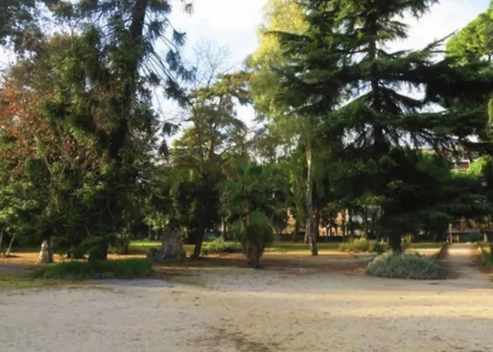 Apartment Close To The Coloseum, 2 Minutes Walk From Metro A